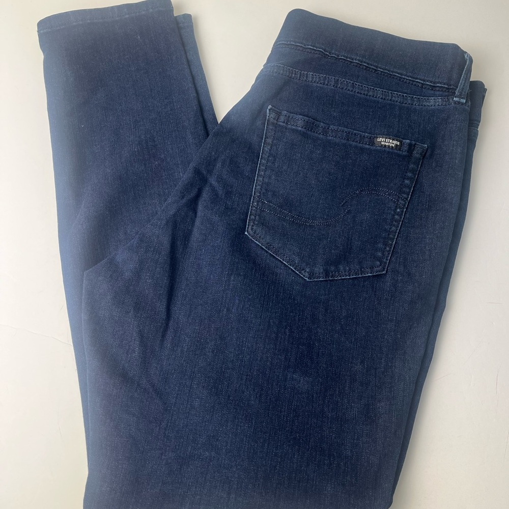 Levi's skinny jeans